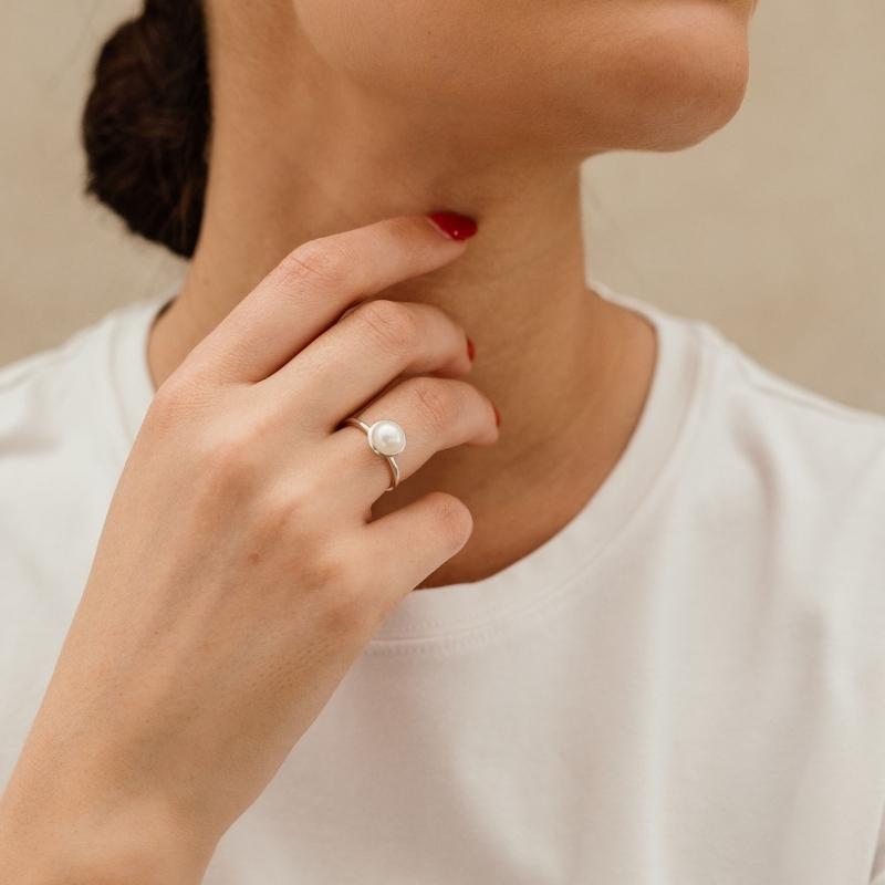 Elegant Pearl Stack Ring