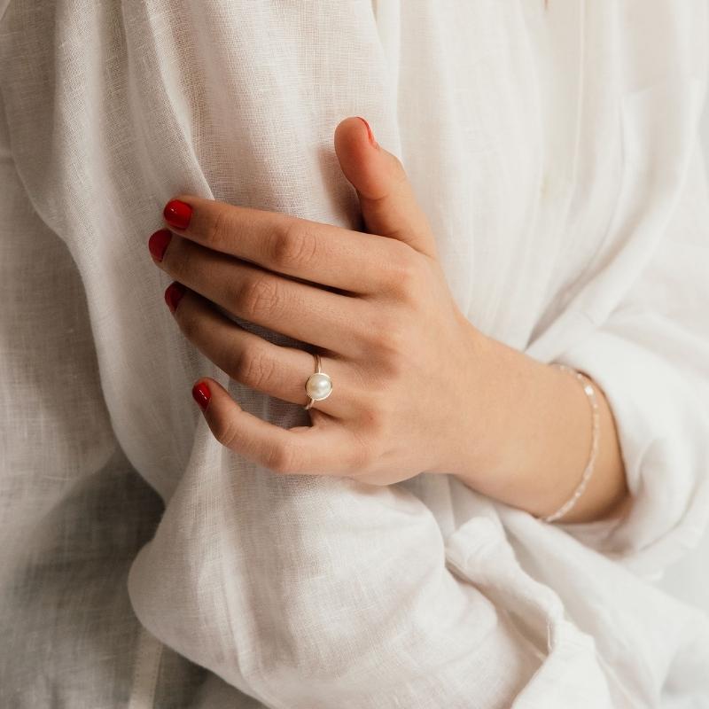 Elegant Pearl Stack Ring - Image 2