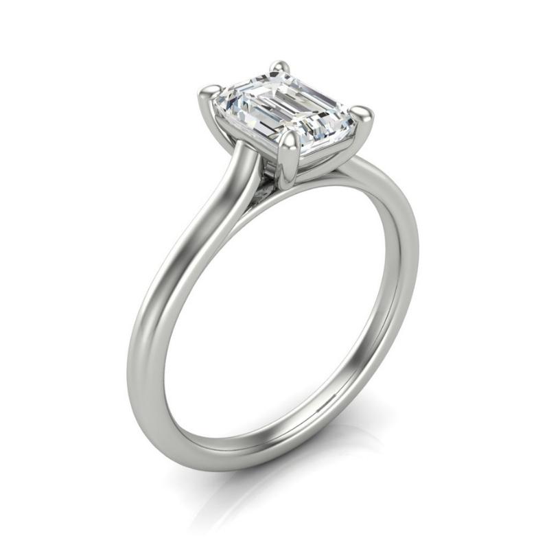Flawless Emerald Cut Ring - Image 7